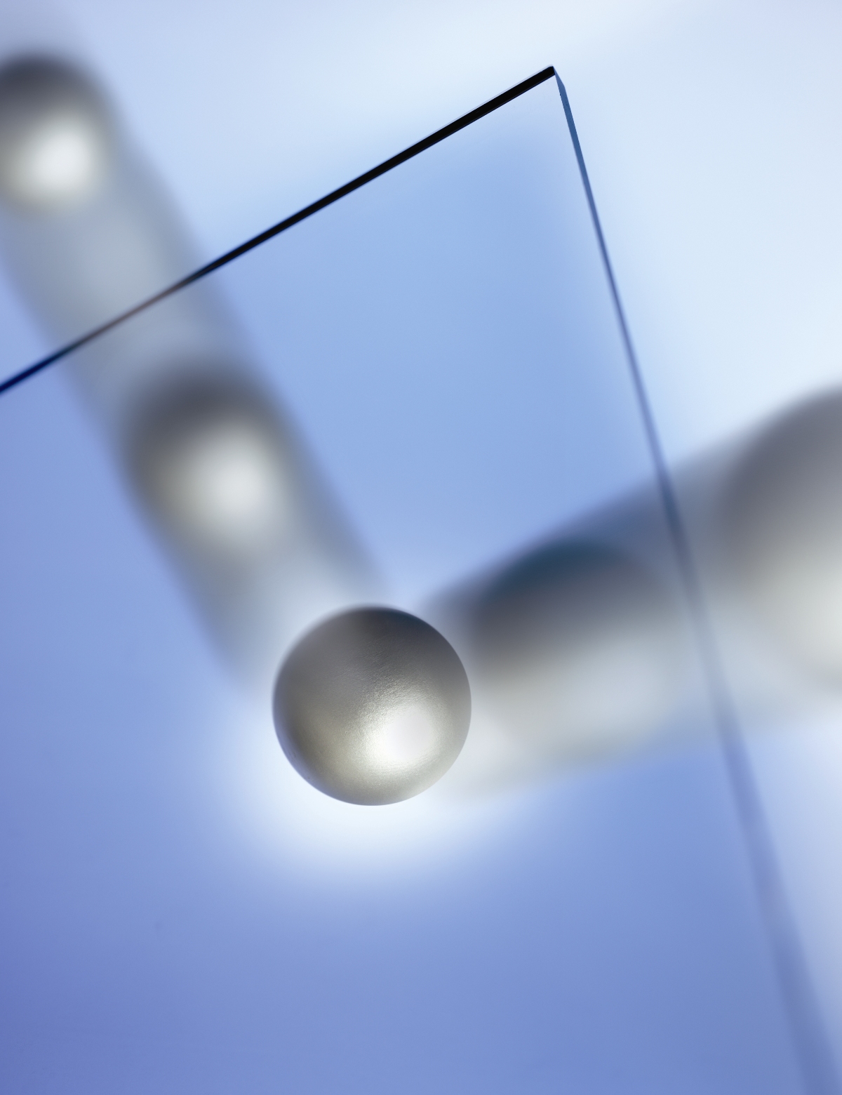 Plexiglas resist Plexiglas resist